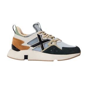 Munich Mens Clik Suede Sneakers / White/Gray